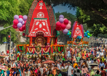 THIS WEEKEND: 49th Annual Festival of the Chariots to Roll Through Santa Monica and Venice