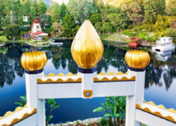 Lake Shrine to Reopen Meditation Gardens, Aims to Fully Reopen Next Year